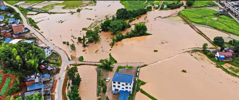 行大愛 勇?lián)?dāng) | 贛州市工商聯(lián)、商會聯(lián)合總會致信李平董事長表感謝